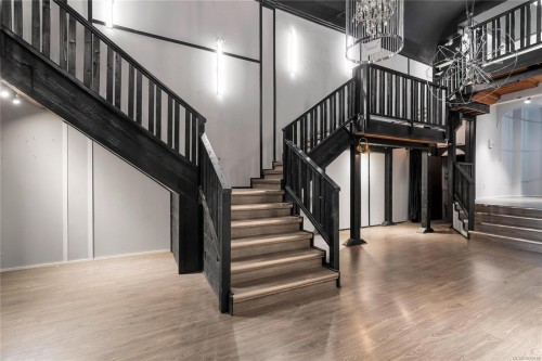 1323 Government St, Victoria, BC 