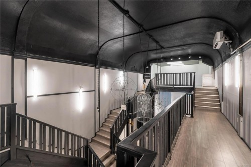 1323 Government St, Victoria, BC 