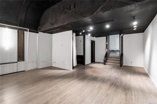 1323 Government St, Victoria, BC 