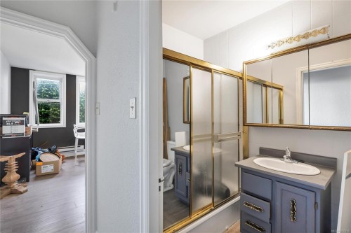 1323 Government St, Victoria, BC 