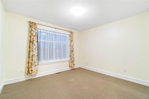 610 Forsyth Ave, Parksville, BC 