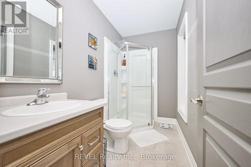5 - 608 Simcoe Street, Niagara-On-The-Lake (Town), ON - Indoor Photo Showing Bathroom