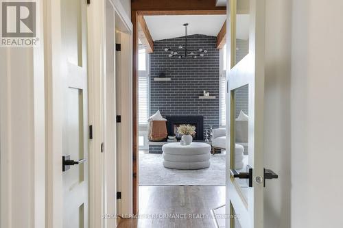 2320 Nerta Street, Ottawa, ON - Indoor Photo Showing Other Room