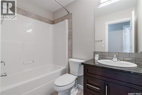 103 212 Willis Crescent, Saskatoon, SK - Indoor Photo Showing Bathroom