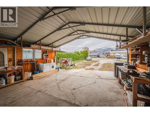 carport and workshop - 225 Circle Drive, Oliver, BC -  With Exterior