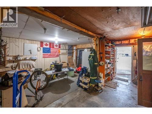 workshop - 225 Circle Drive, Oliver, BC - Indoor