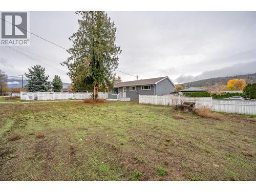 The home - 225 Circle Drive, Oliver, BC - Outdoor