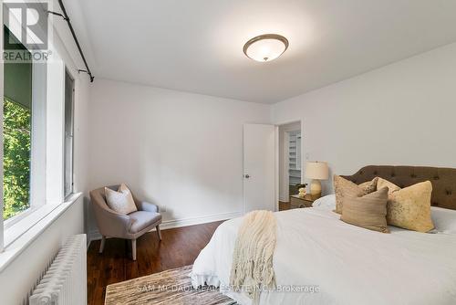 1302 Martley Drive, Mississauga, ON - Indoor Photo Showing Bedroom