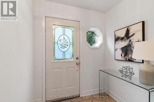 1302 Martley Drive, Mississauga, ON - Indoor Photo Showing Other Room