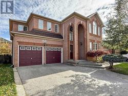 2051 ASHMORE DRIVE  Oakville, ON L6M 4T1