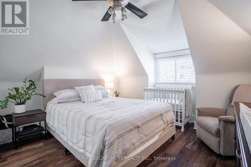 73 Kenilworth Avenue S, Hamilton, ON - Indoor Photo Showing Bedroom