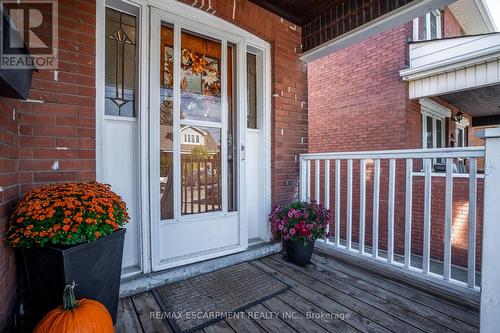 73 Kenilworth Avenue S, Hamilton, ON - Outdoor With Exterior