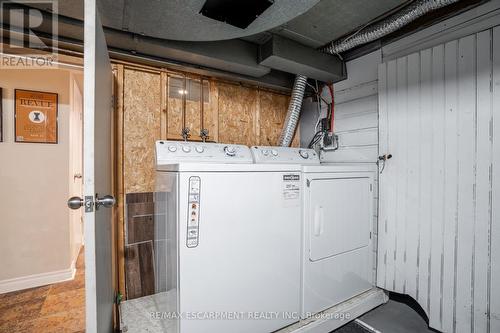 73 Kenilworth Avenue S, Hamilton, ON - Indoor Photo Showing Laundry Room