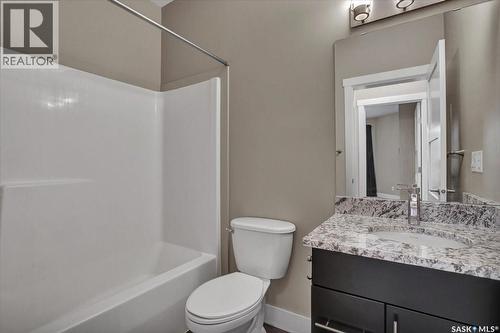 109 415 Maningas Bend, Saskatoon, SK - Indoor Photo Showing Bathroom