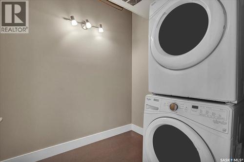 109 415 Maningas Bend, Saskatoon, SK - Indoor Photo Showing Laundry Room
