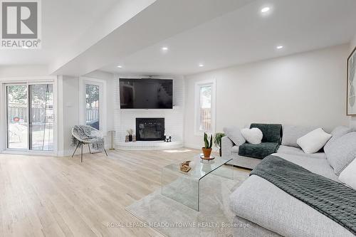 365 Celtic Drive, Hamilton, ON - Indoor Photo Showing Living Room With Fireplace