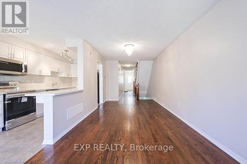 144 - 5255 Palmetto Place, Mississauga, ON - Indoor Photo Showing Kitchen