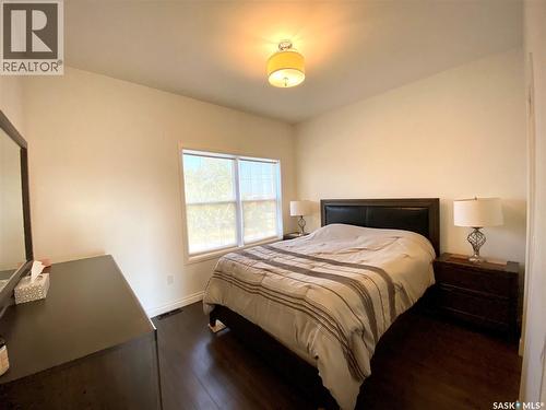 A & B 422 St Mary Street, Esterhazy, SK - Indoor Photo Showing Bedroom