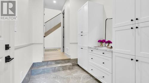 3998 Big Leaf Trail, London South (South V), ON - Indoor Photo Showing Other Room