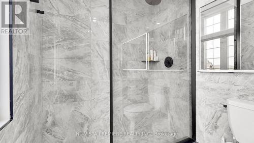 3998 Big Leaf Trail, London South (South V), ON - Indoor Photo Showing Bathroom