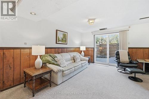 60 - 3029 Glencrest Road, Burlington, ON - Indoor Photo Showing Other Room