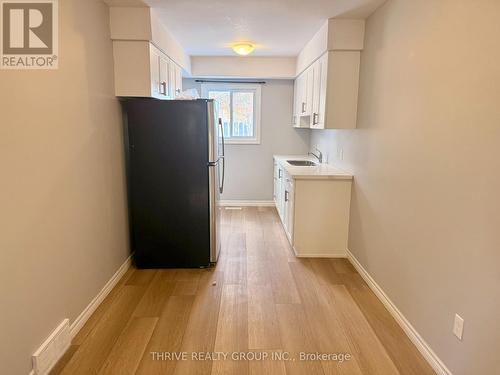 127 Toulon Crescent, London East (East I), ON - Indoor