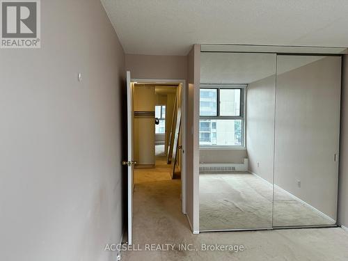 1785 Frobisher Lane N, Ottawa, ON - Indoor Photo Showing Other Room