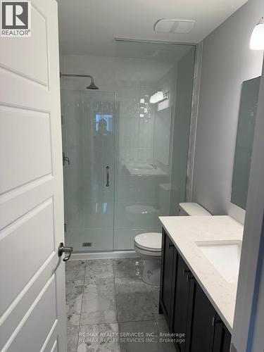 724 Rouncey Road, Ottawa, ON - Indoor Photo Showing Bathroom