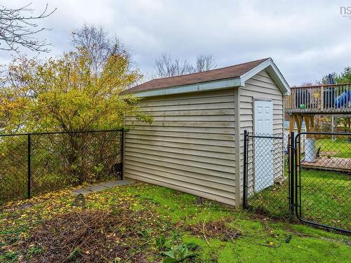 687 Waverley Road, Dartmouth, NS 