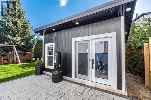 6945 Pamplone Mews S, Mississauga, ON - Outdoor With Exterior