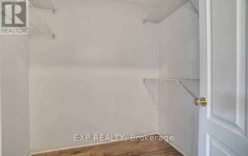 303 Grandview Way, Toronto, ON - Indoor With Storage