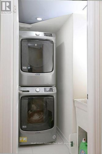 1924 Donald Cousens Parkway, Markham, ON - Indoor Photo Showing Laundry Room