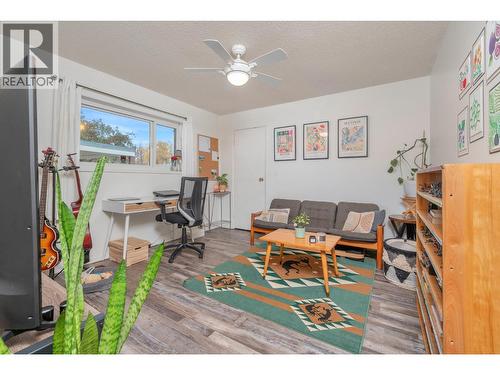 5513 Willow Drive, Vernon, BC - Indoor