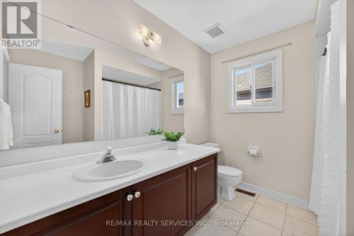 31 Gardenia Way, Caledon, ON - Indoor Photo Showing Bathroom