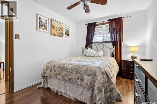 651 Stadacona Street E, Moose Jaw, SK - Indoor Photo Showing Bedroom