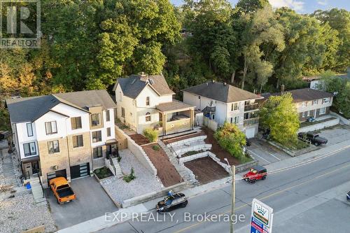 132 Queen Street W, Cambridge, ON - Outdoor