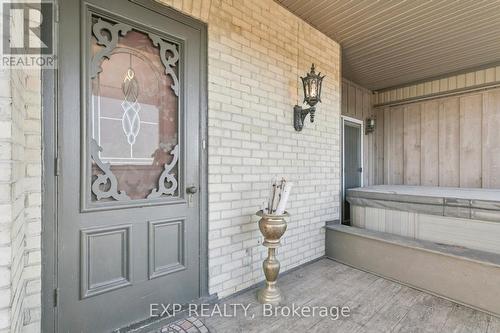 132 Queen Street W, Cambridge, ON - Outdoor With Exterior