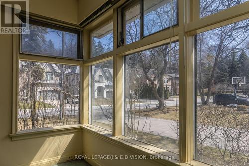 10 Campbell Crescent, Toronto, ON - Indoor Photo Showing Other Room