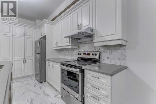 91 Titan Trail, Markham, ON - Indoor Photo Showing Kitchen With Stainless Steel Kitchen