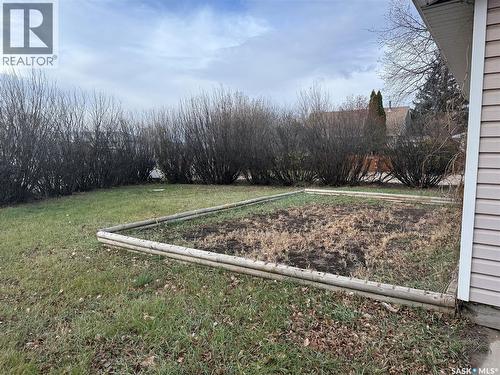 237 Perkins Street, Estevan, SK - Outdoor