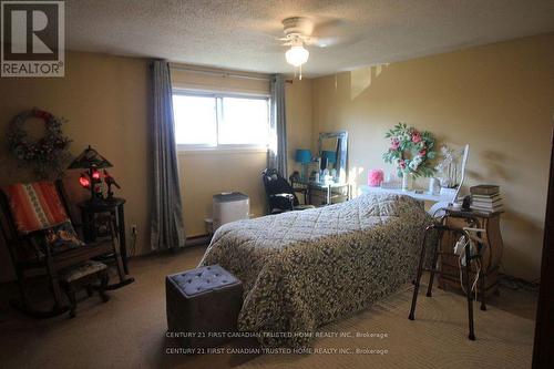 27 - 1430 Jalna Boulevard, London South (South X), ON - Indoor Photo Showing Bedroom
