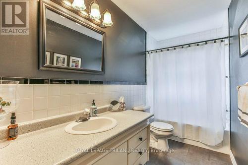 15 Talavera Crescent, London East (East I), ON - Indoor Photo Showing Bathroom
