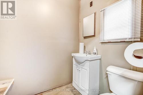 Boat house - 2pc. - 1 Duncan Street, Norfolk (Turkey Point), ON - Indoor Photo Showing Bathroom