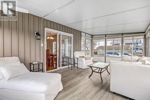 Three season sunroom. - 1 Duncan Street, Norfolk (Turkey Point), ON - Indoor