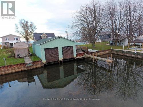 Double boathouse & dock. - 1 Duncan Street, Norfolk (Turkey Point), ON - Outdoor