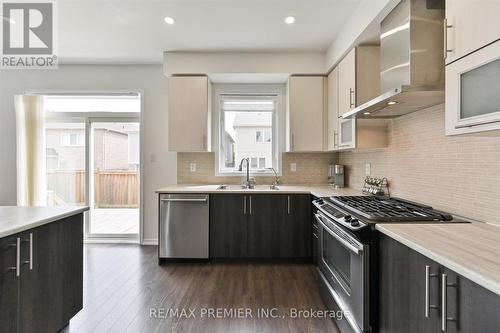 75 Cook Street, Hamilton, ON - Indoor Photo Showing Kitchen With Double Sink With Upgraded Kitchen