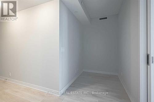 1401 - 2221 Yonge Street, Toronto, ON - Indoor Photo Showing Other Room