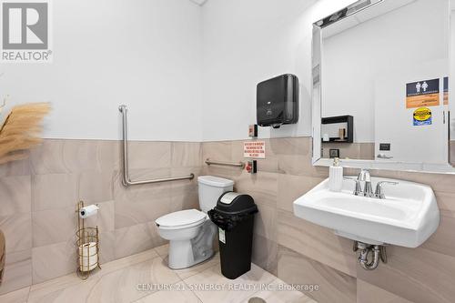 9/10 - 200 Vanguard Drive, Ottawa, ON 