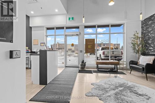 9/10 - 200 Vanguard Drive, Ottawa, ON 