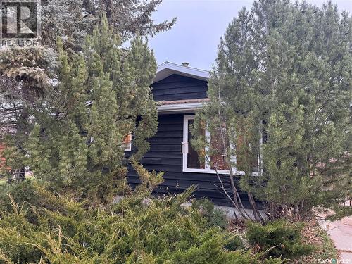 97 Dorothy Street, Regina, SK - Outdoor